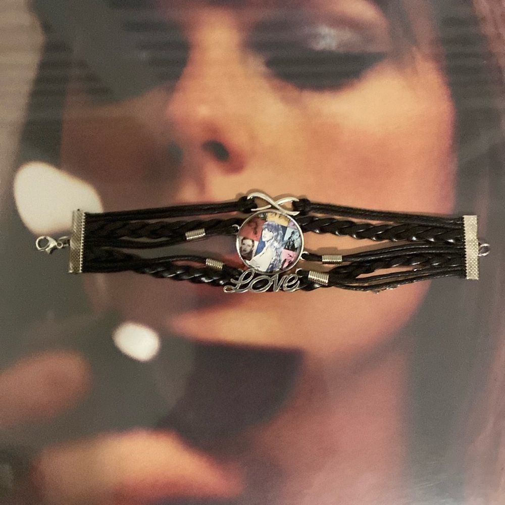 Taylor swift eras tour bracelet💗